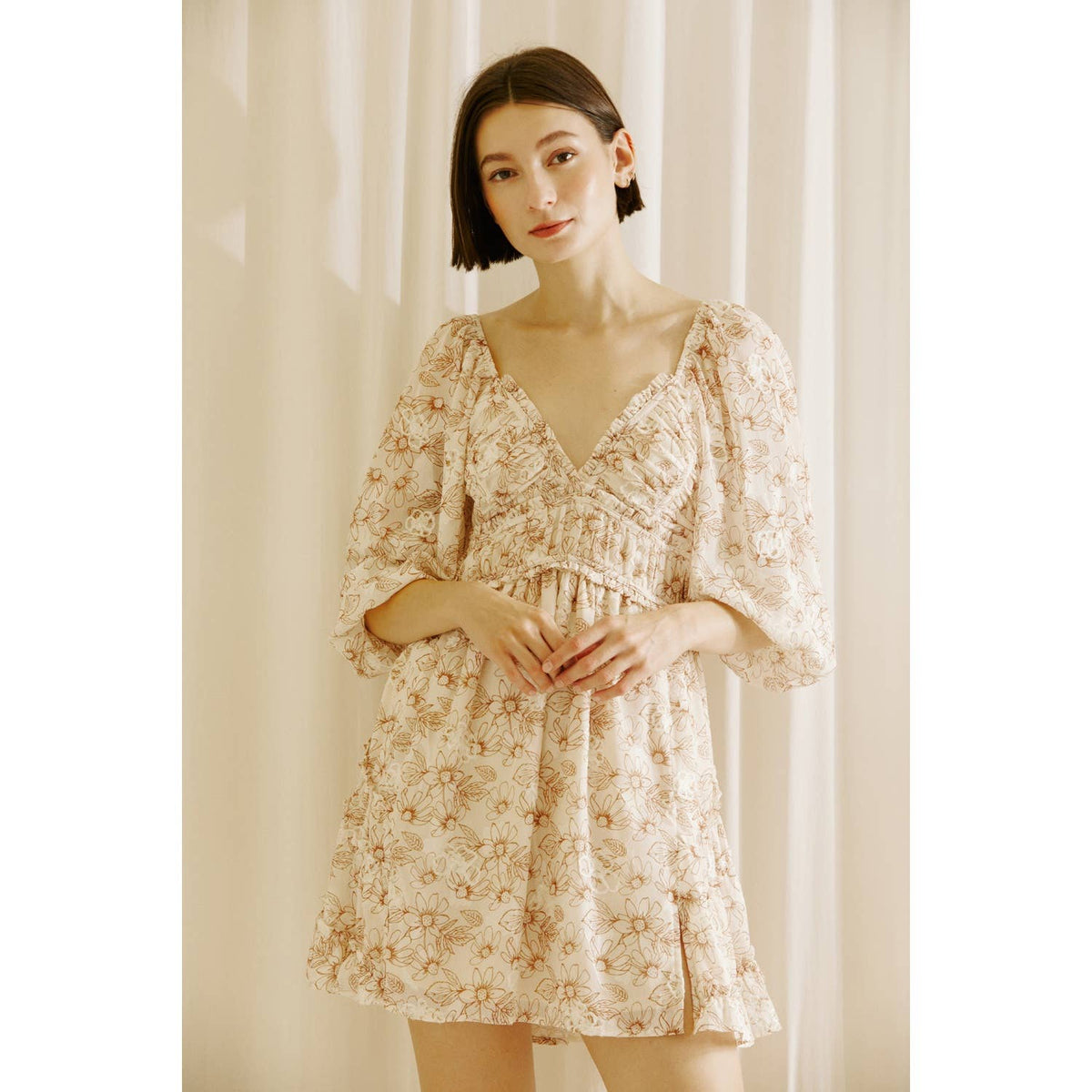 Beige/Brown Floral