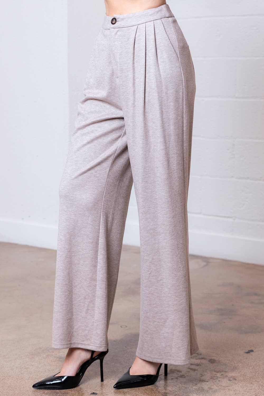 Pleated Straight Leg Pants