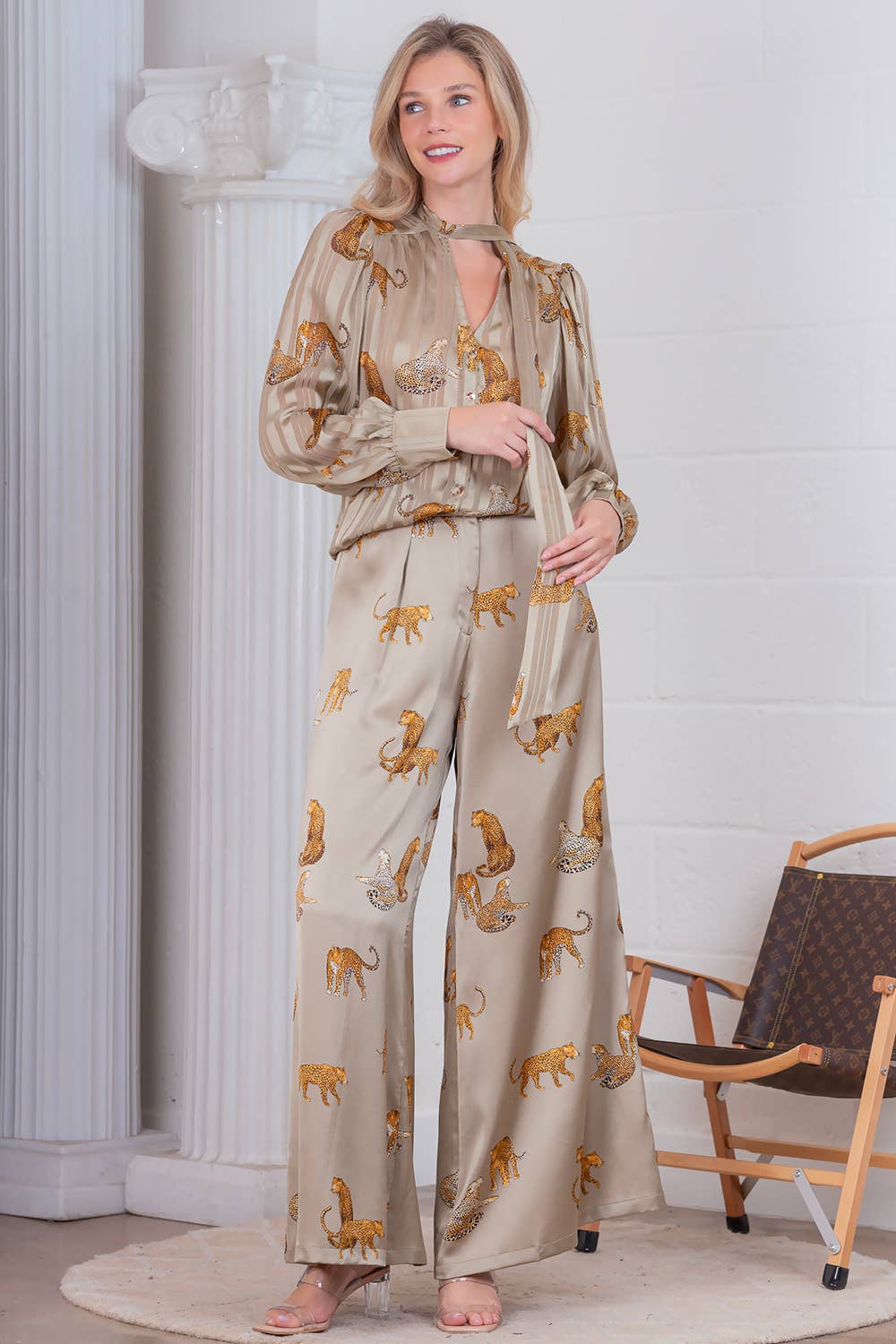 Leopard Print Wide Leg Pants for Chic Styling