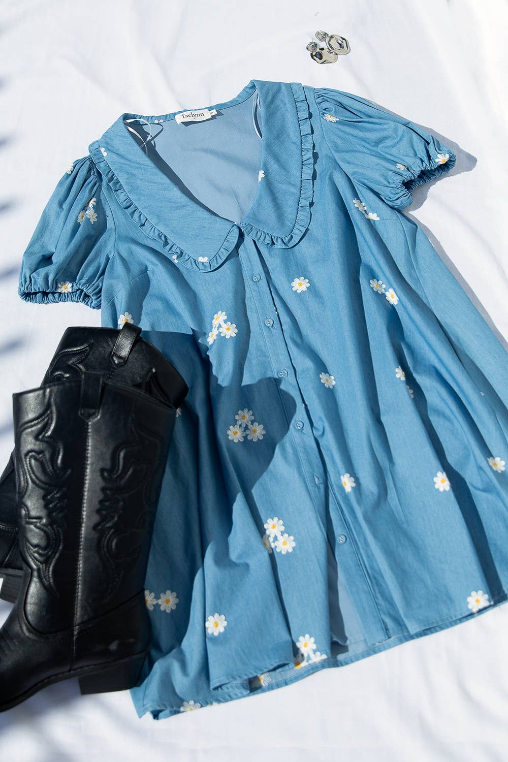 Chic Puff Sleeve Floral Mini Dress with Ruffled Collar