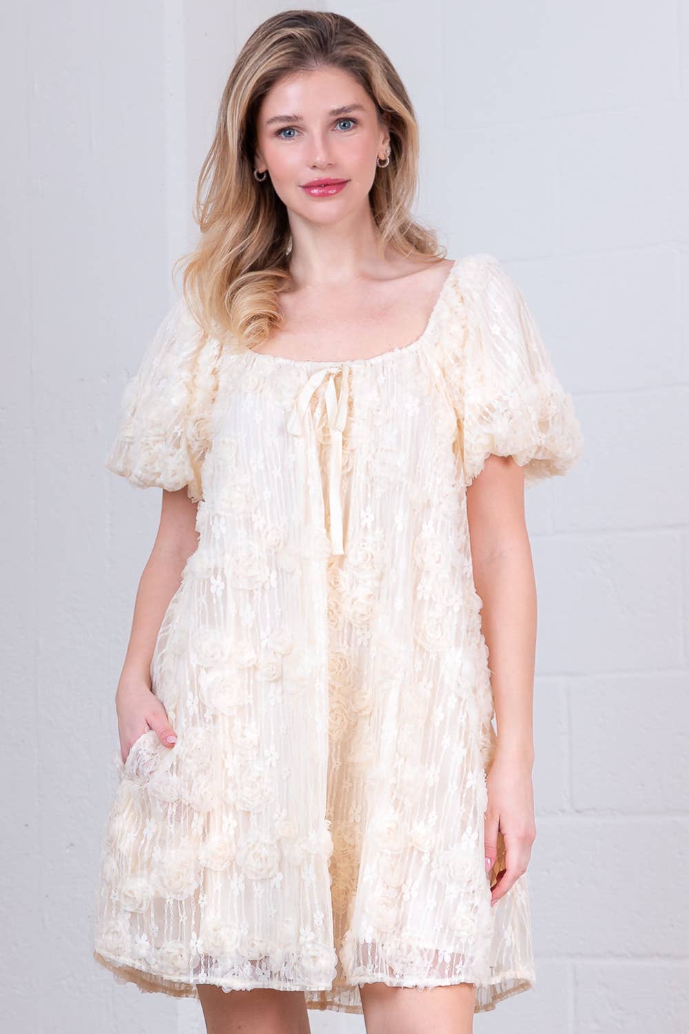 Lace Mini Dress with Puffed Sleeves for Women
