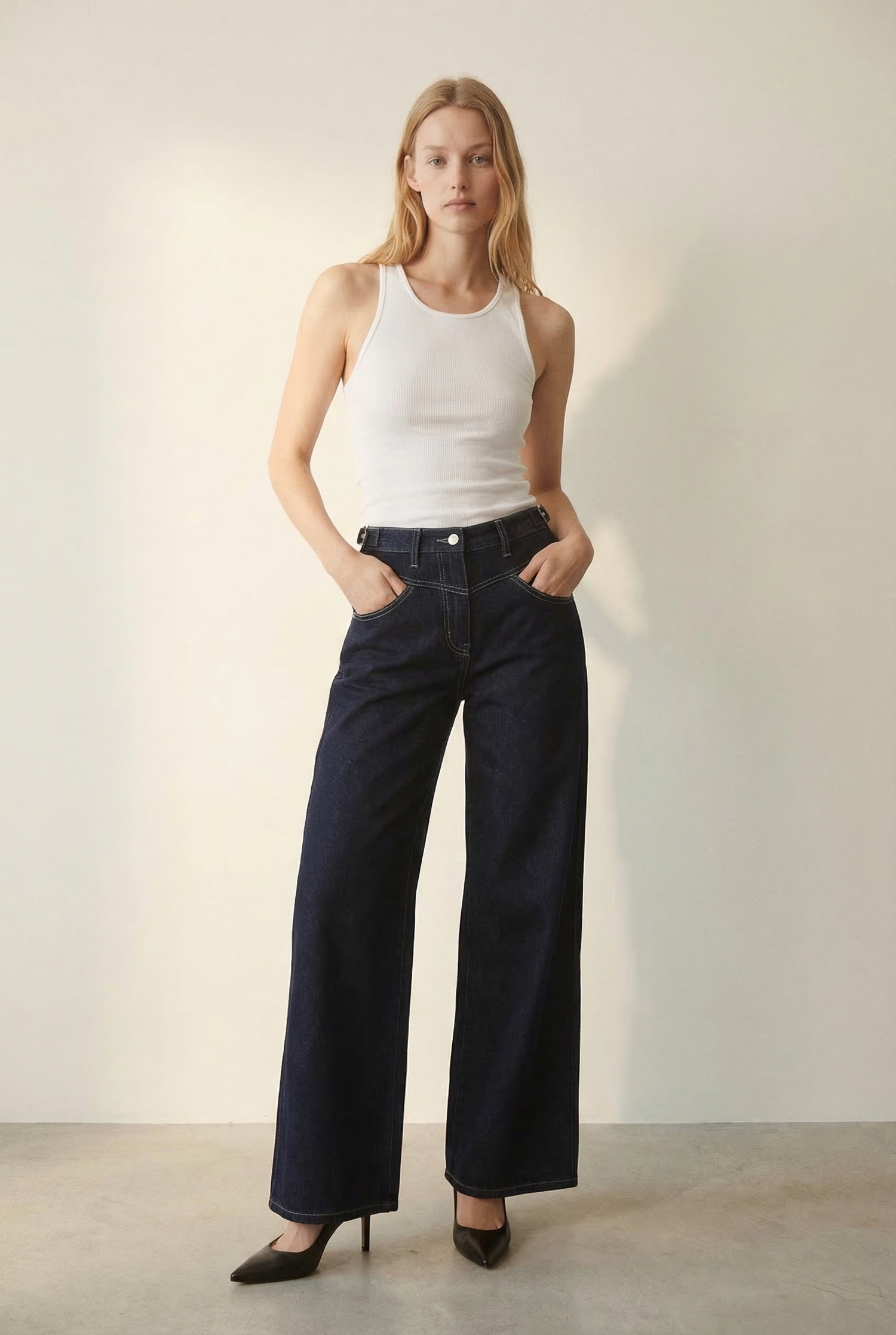 Buckle Waist Detail Wide Leg Jean