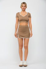 Mocha/White