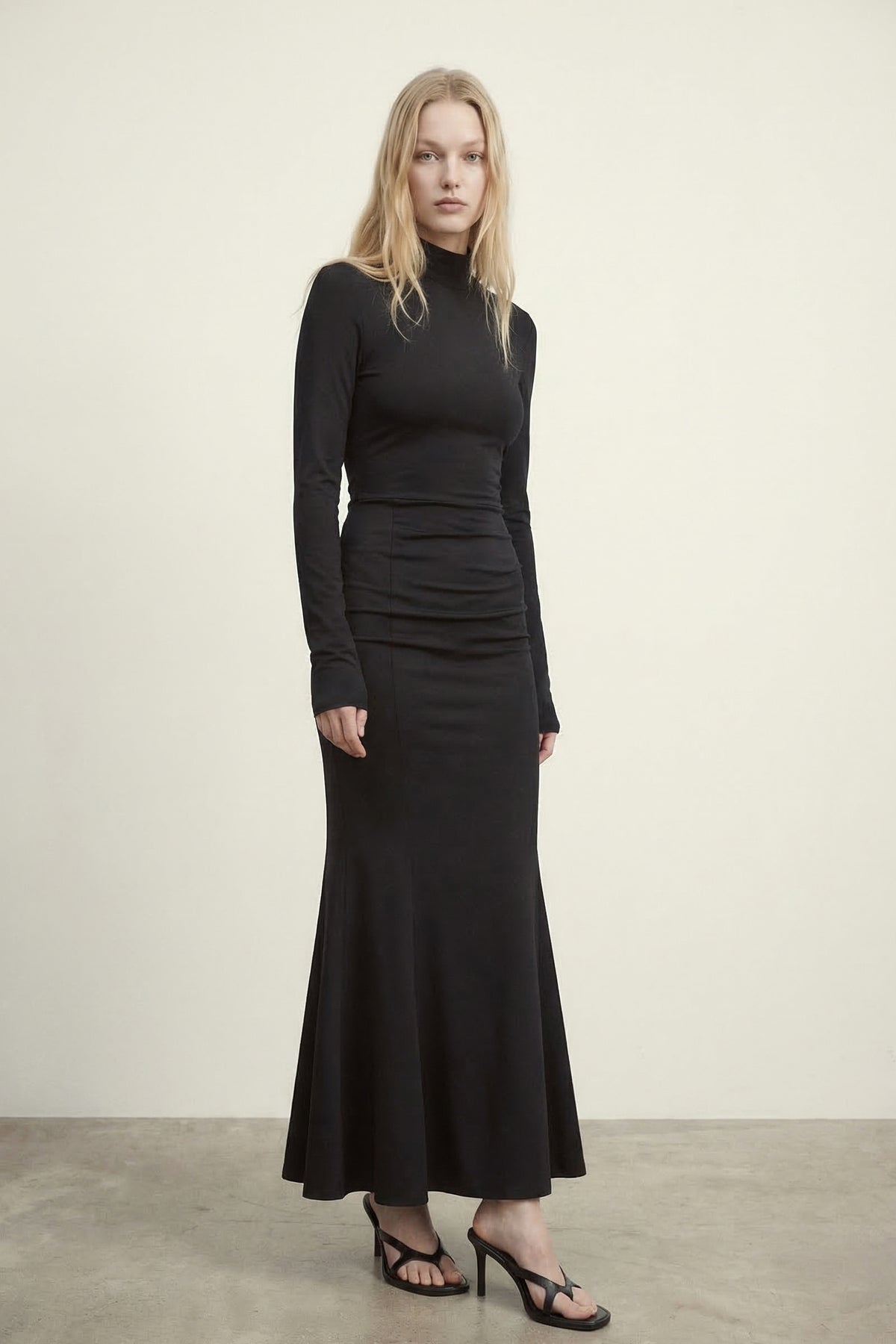 Turtle Neck Mermaid Midi Dress
