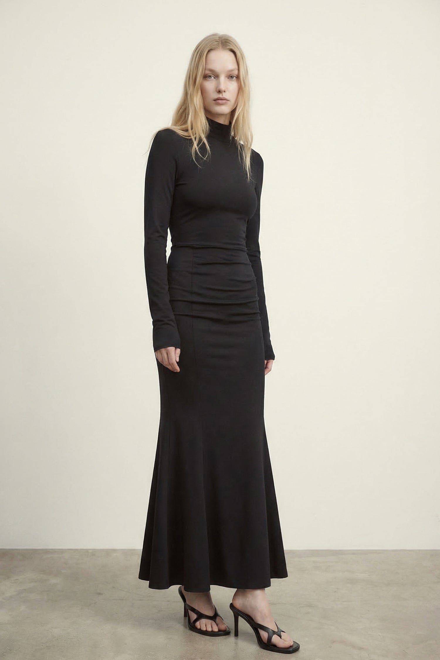 Turtle Neck Mermaid Midi Dress