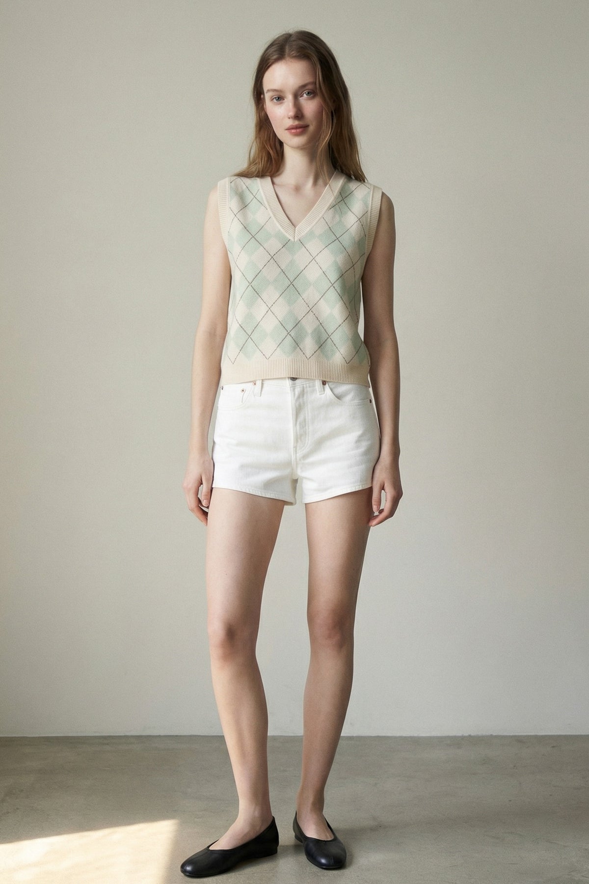 V Neck Argyle Knit Vest