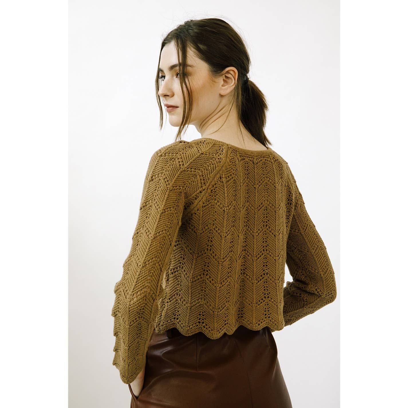 Monochromatic Crochet Crop Knit Top – Reclop